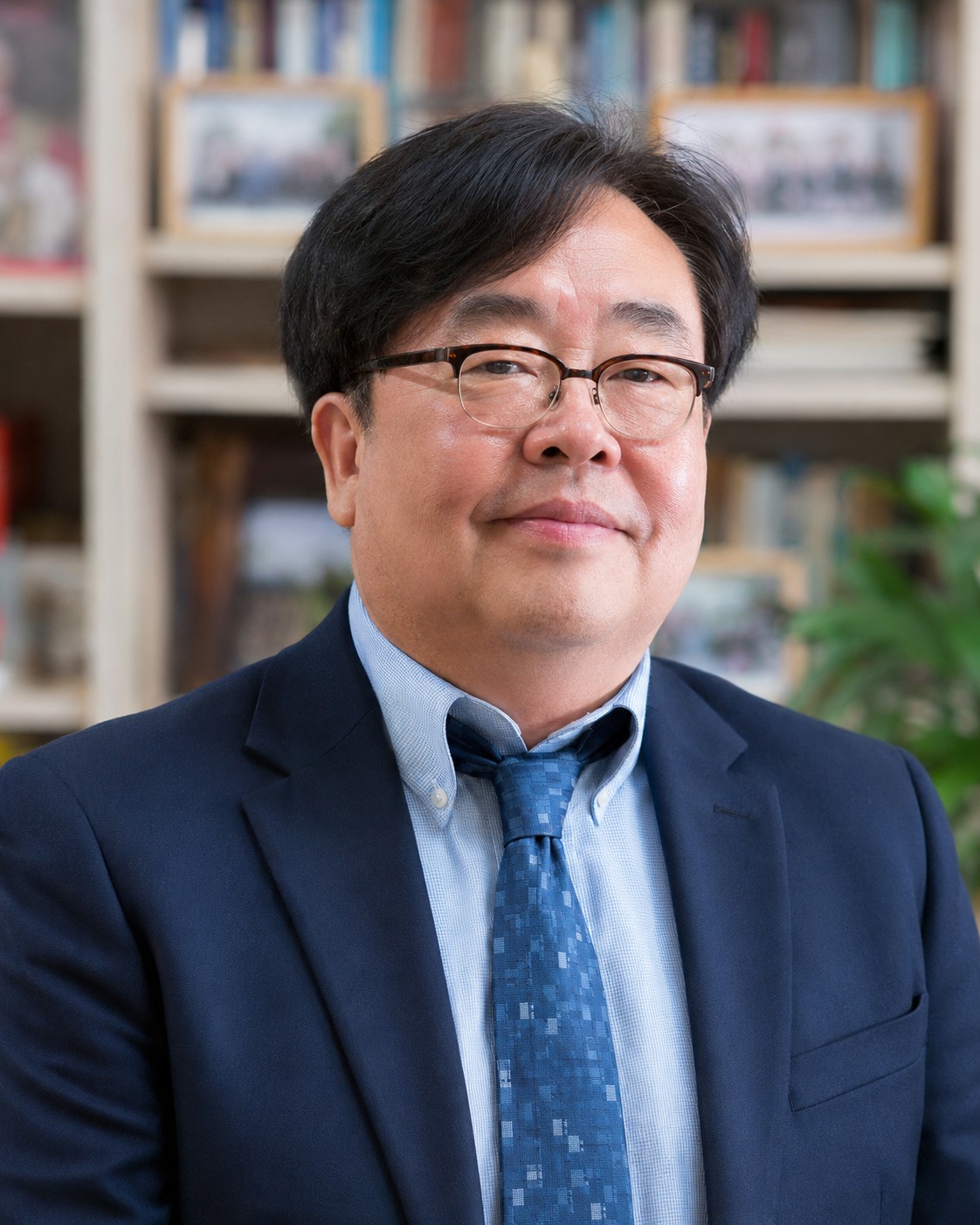학장님_사진.jpg